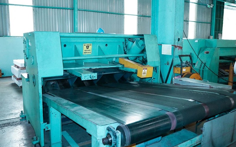 Dịch vụ cắt tấm Dịch vụ cắt tấm