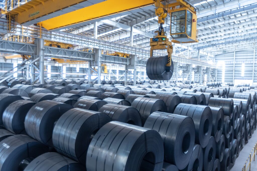 Thép cuộn cán nóng SPHC Baosteel là gì? Khám phá 4 bước sản xuất