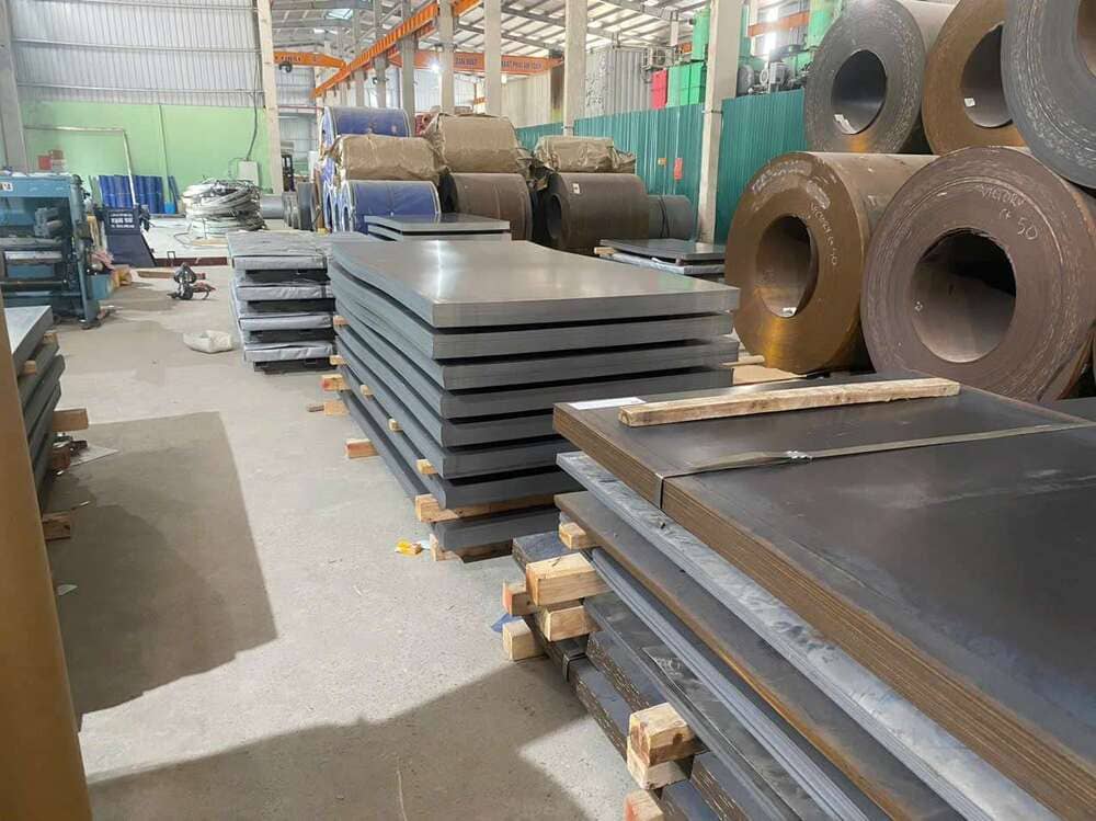 Thép Tấm SM490 Hay SM400 Phù Hợp Dầm Cầu Trục Hơn? 